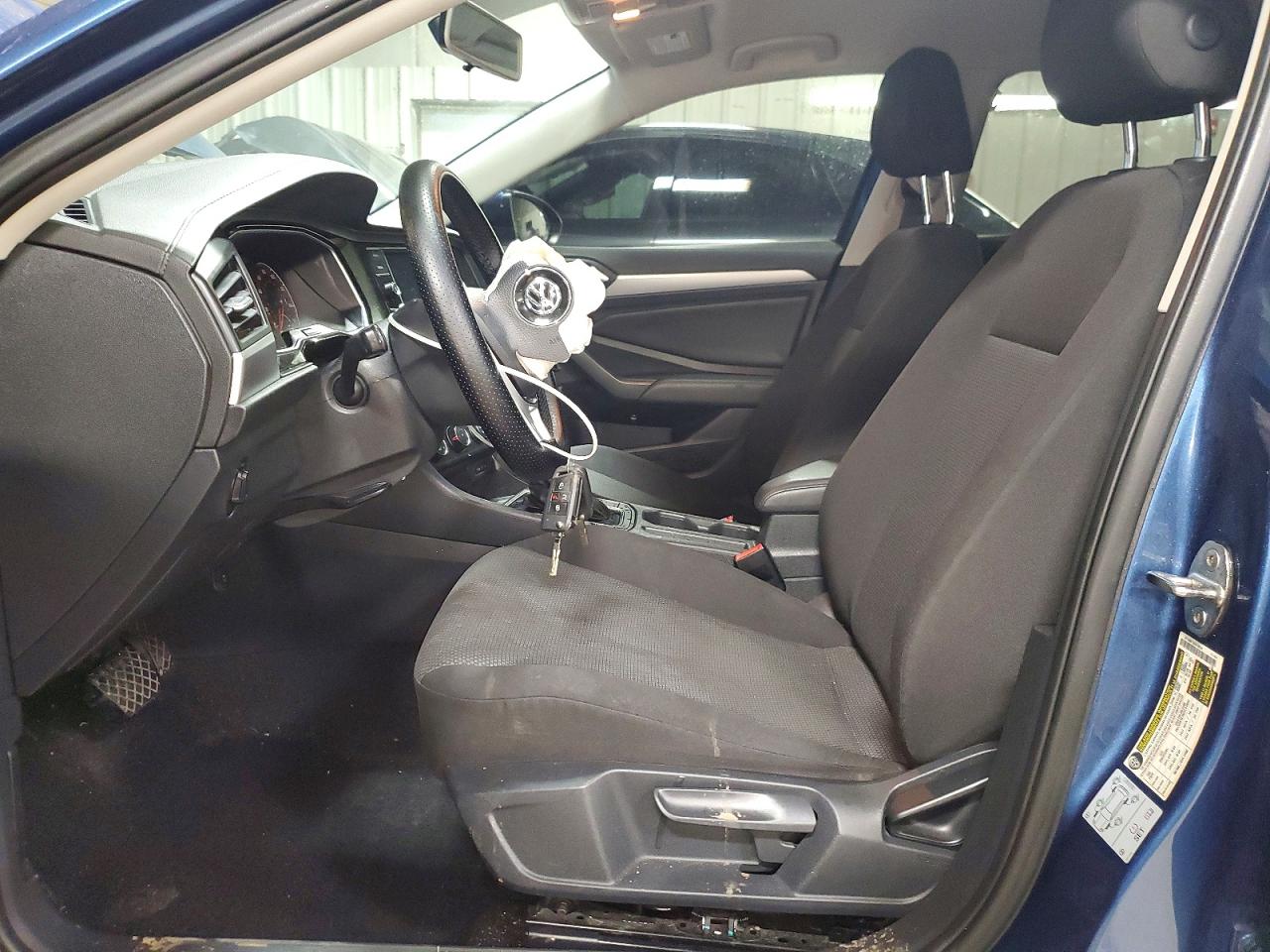 Volkswagen Jetta S