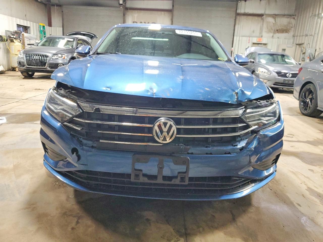 Volkswagen Jetta S