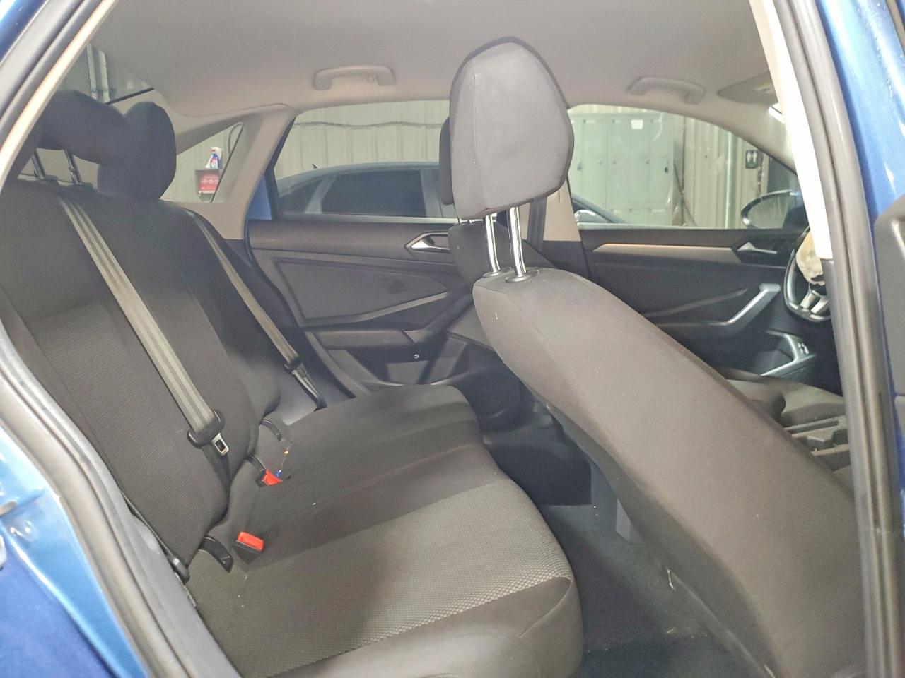 Volkswagen Jetta S