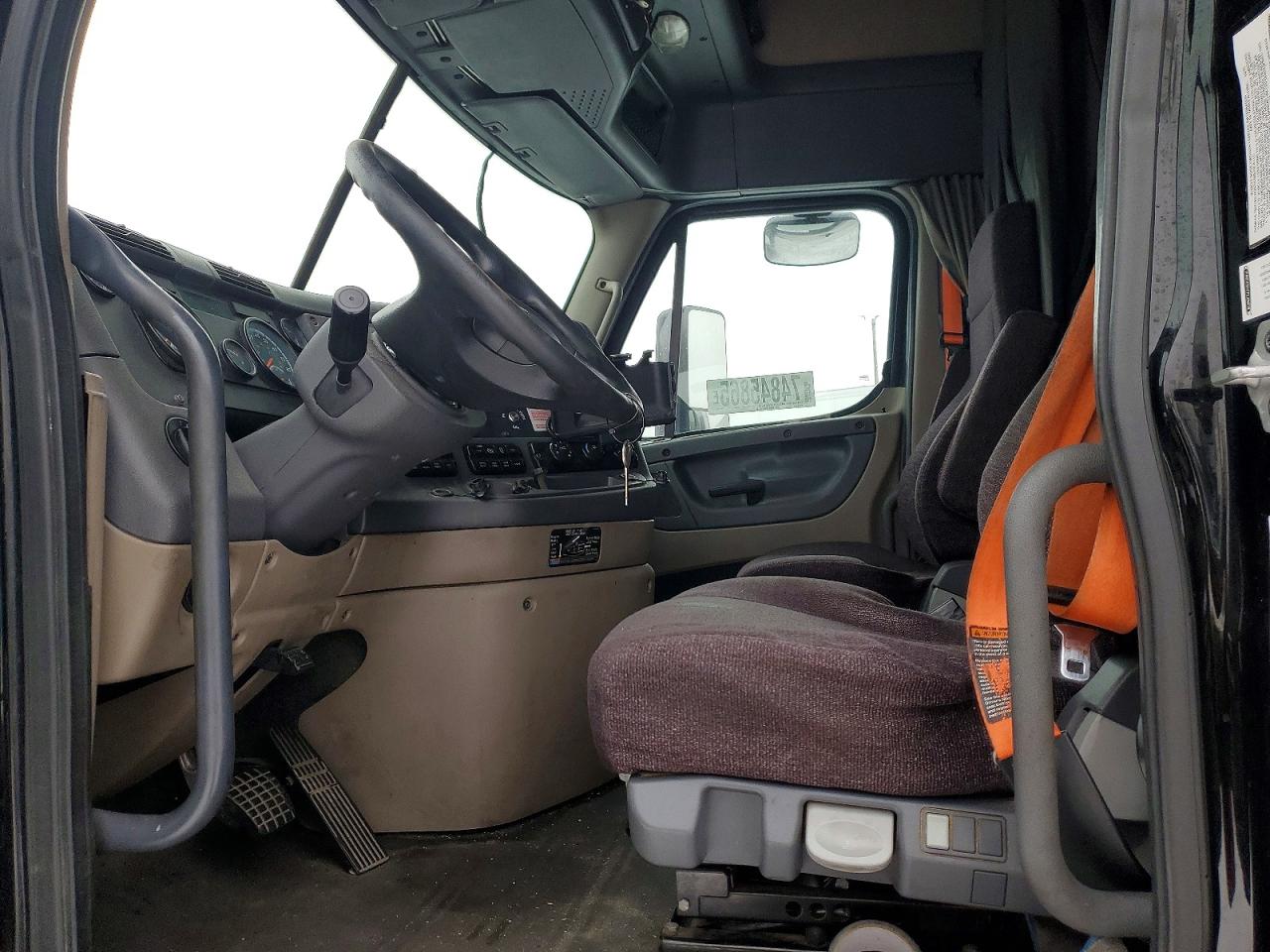 Freightliner Cascadia 125