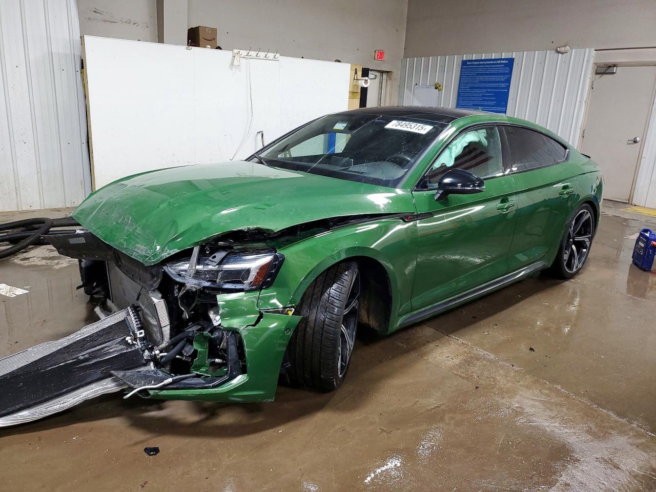Salvage Audi S5 Image