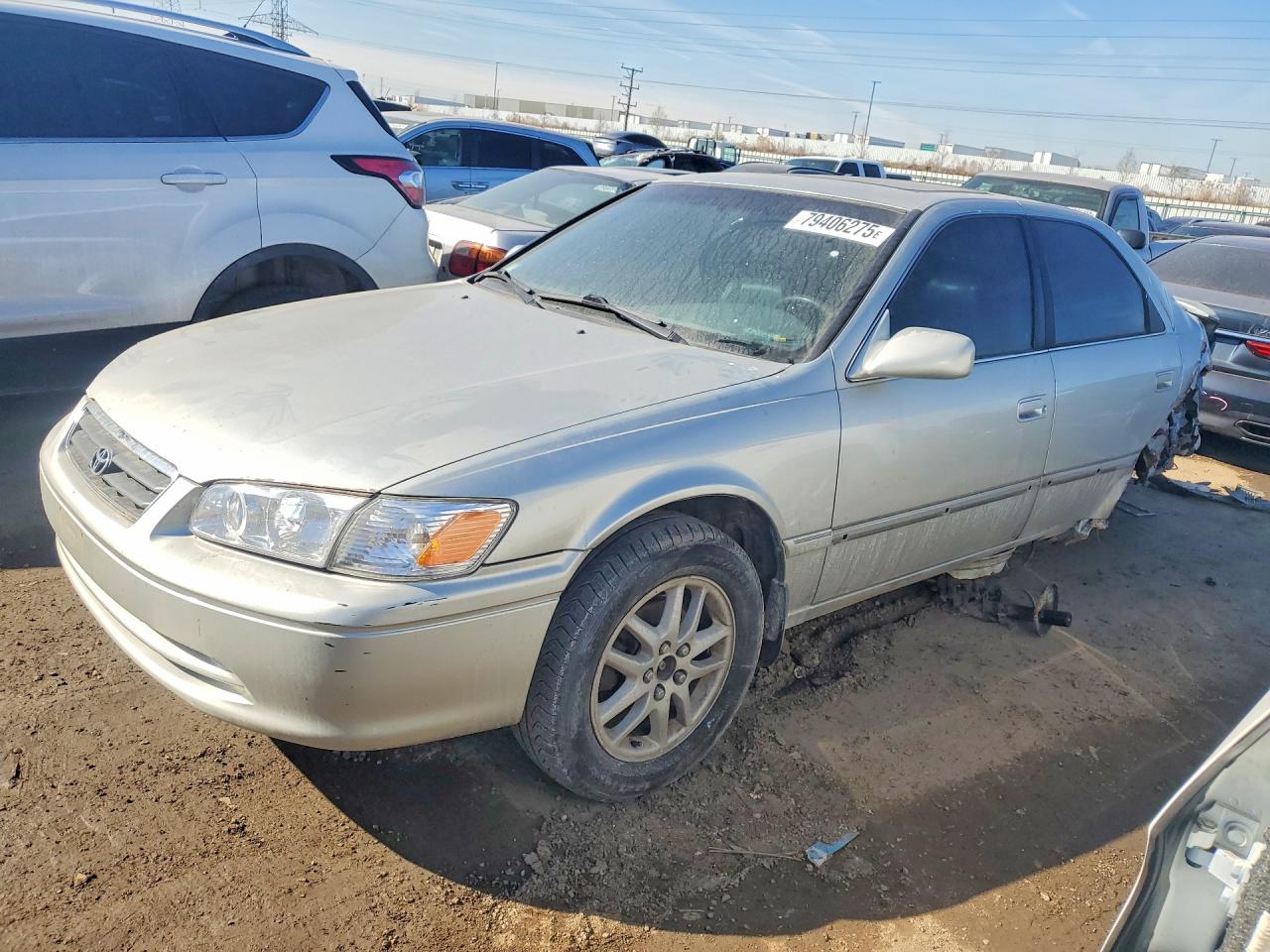 Salvage Toyota Camry Image