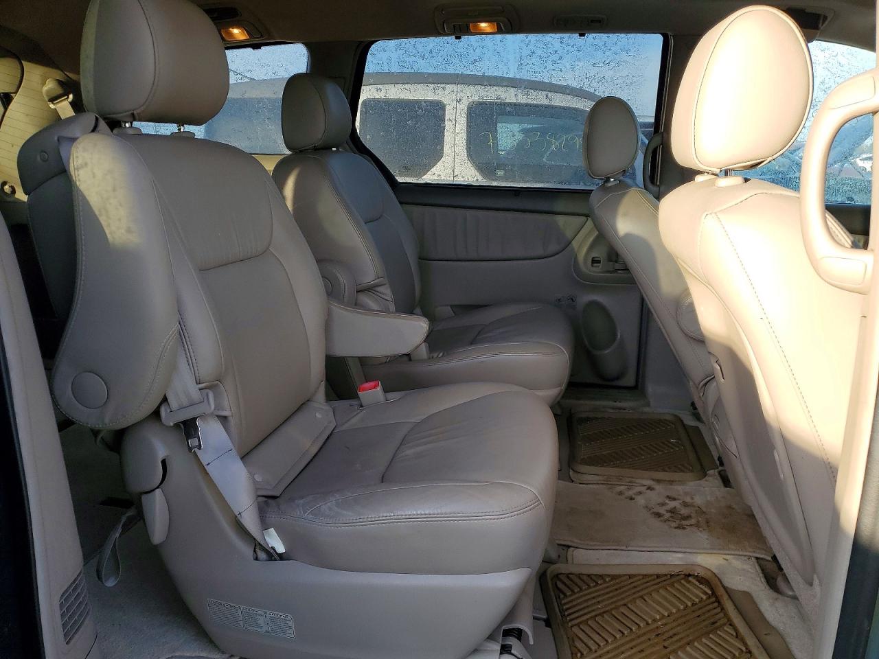 Toyota Sienna Xle