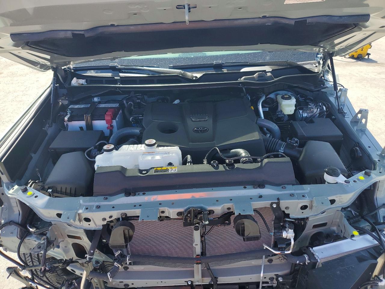 Toyota Tundra Crewmax Limited
