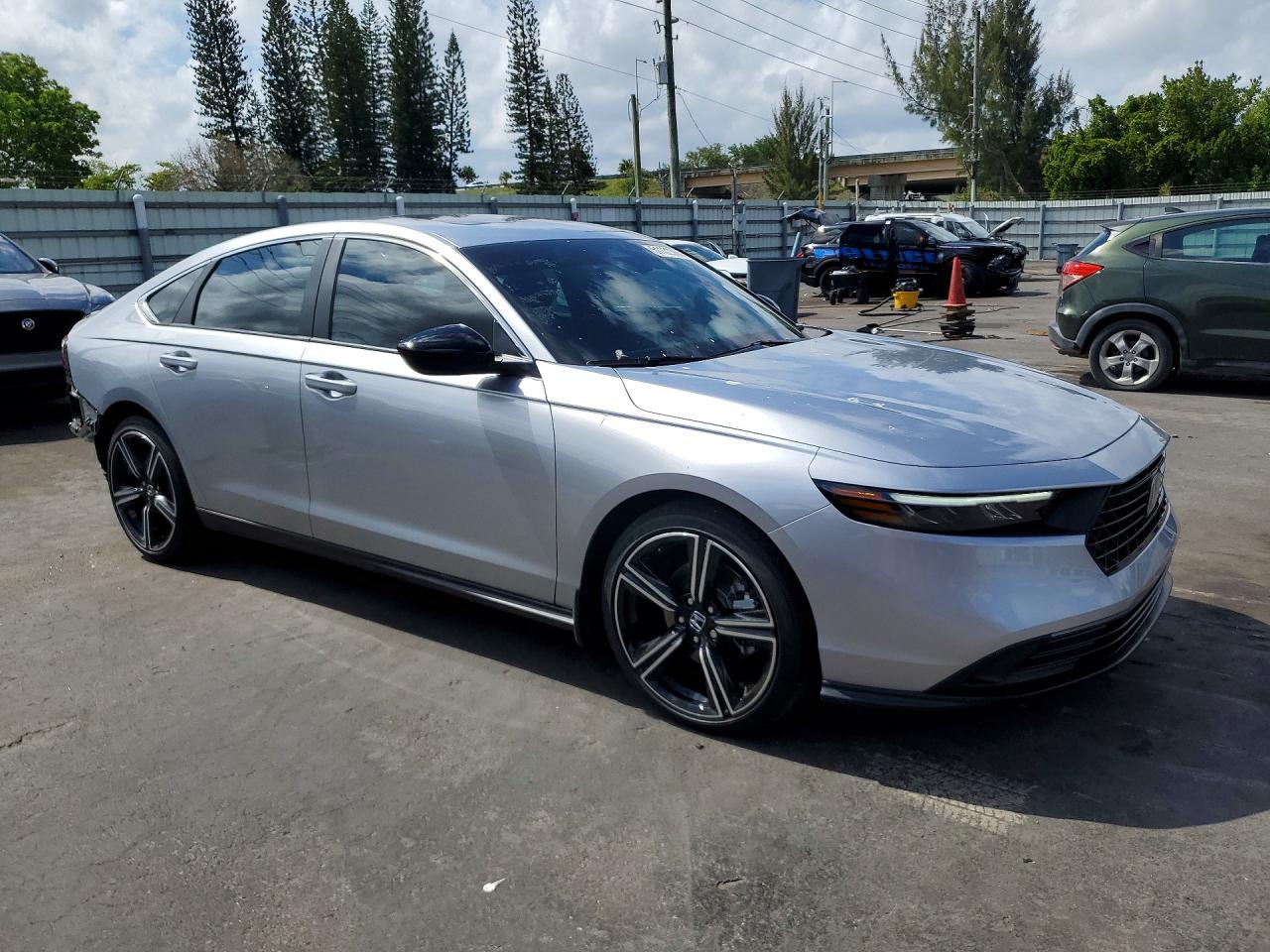 Honda Accord Hybrid Sport