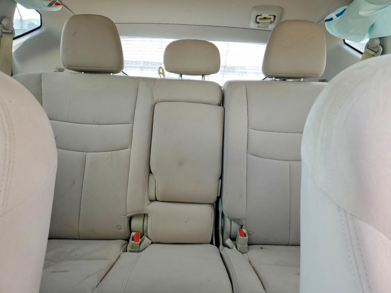 Nissan Murano S