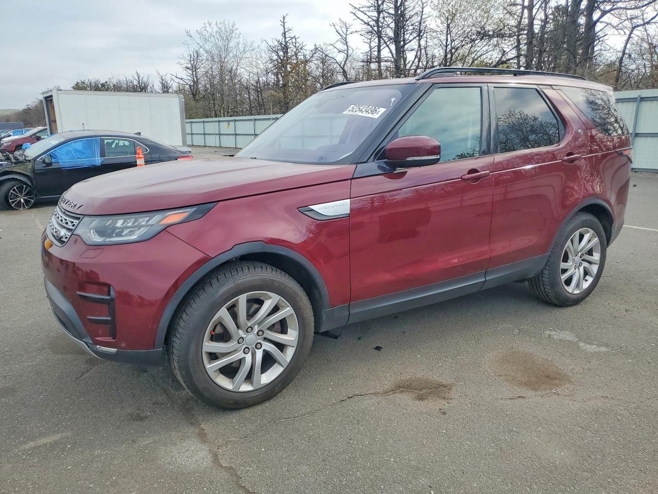 Salvage Land Rover Discovery Image