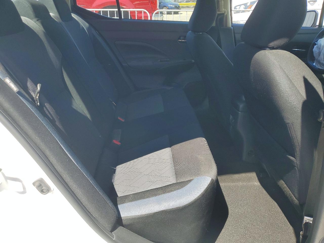 Nissan Versa Sv