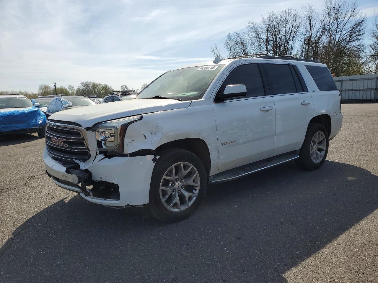 Salvage GMC Yukon Image