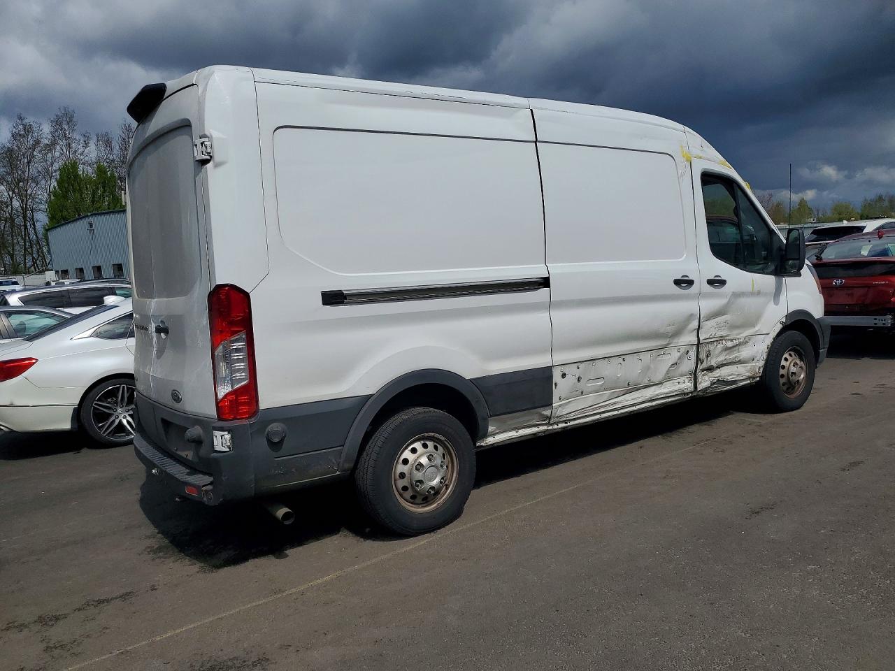 Ford Transit T-250