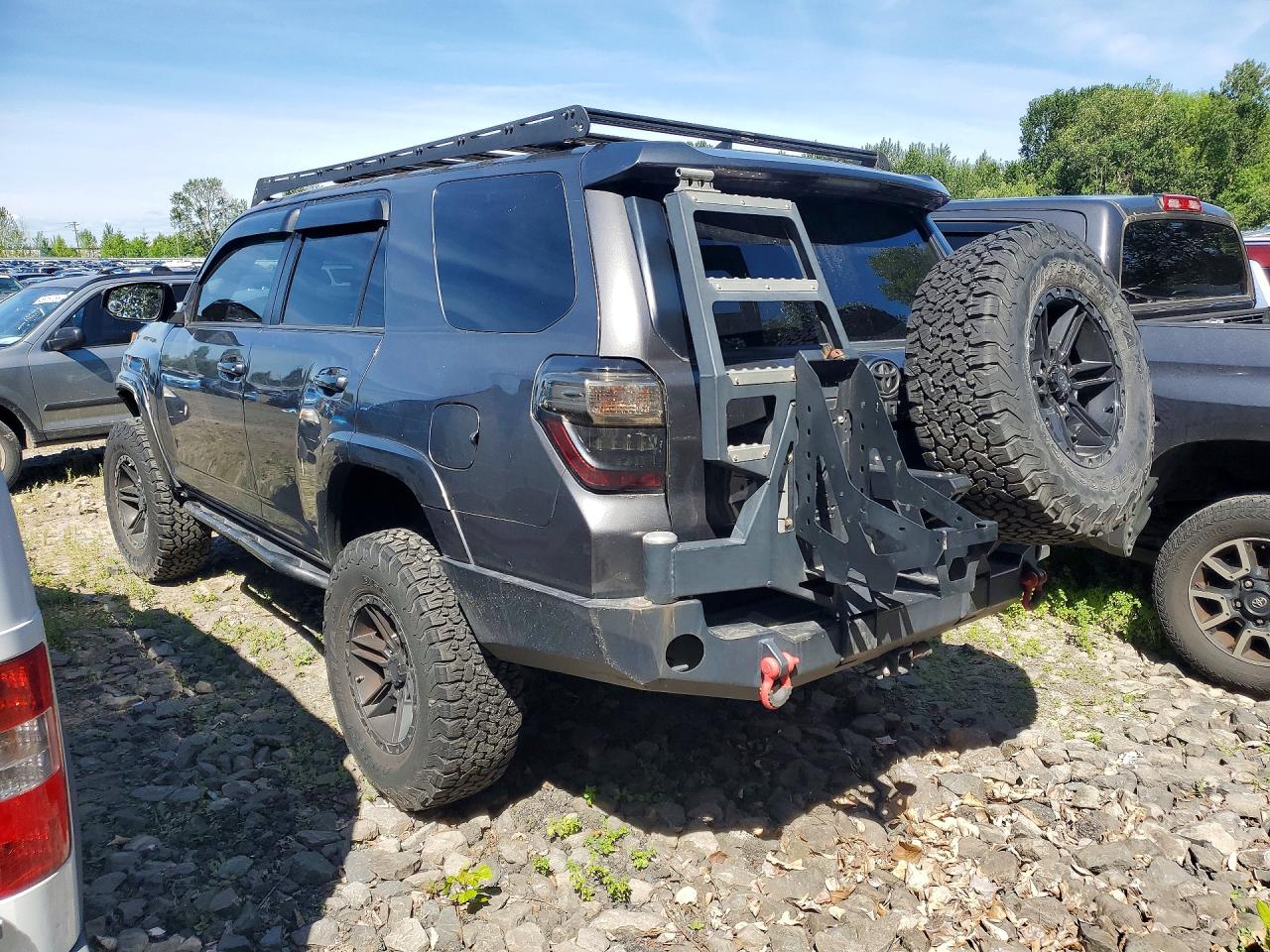 Toyota 4Runner Sr5
