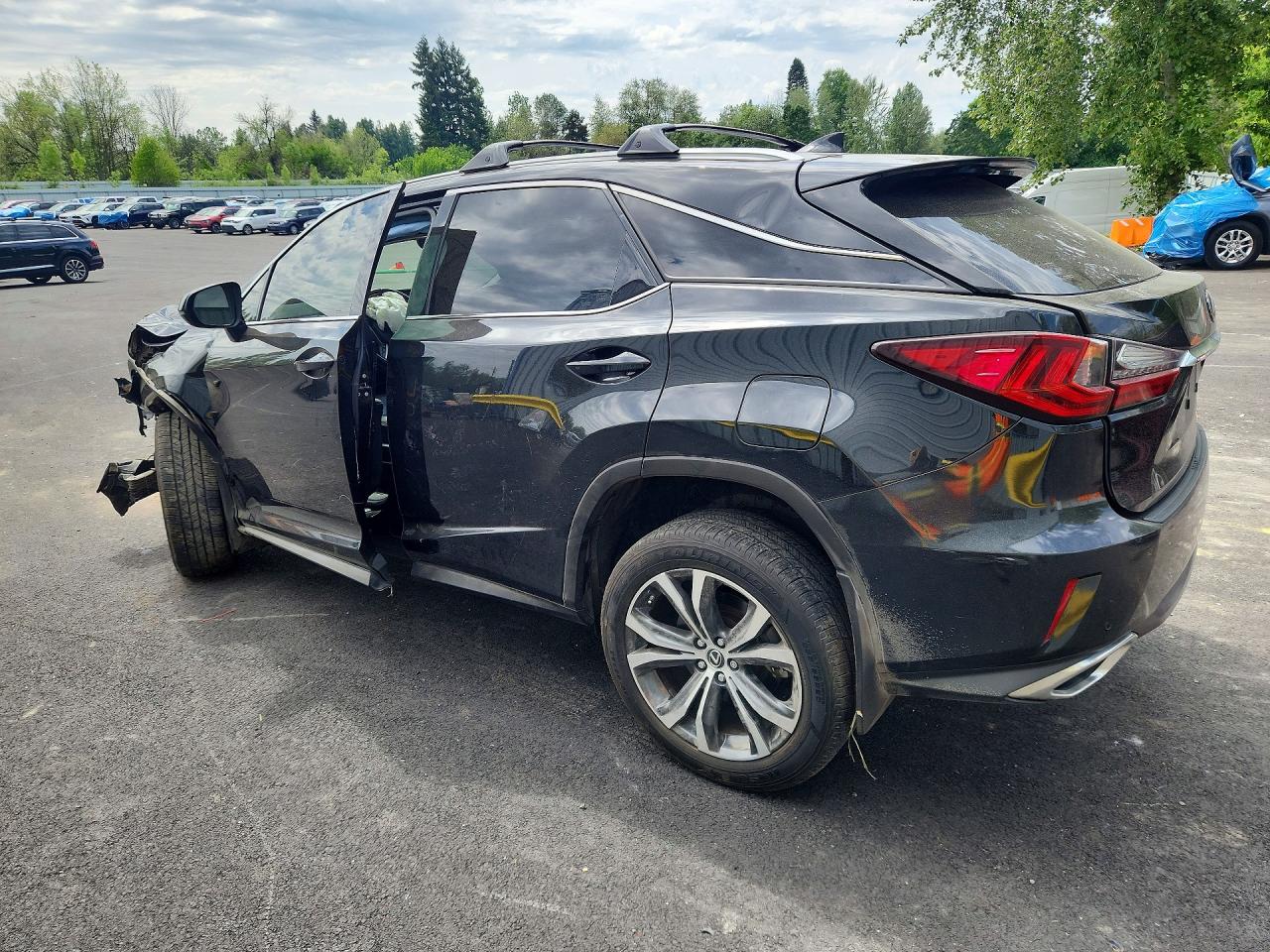 Lexus RX Base