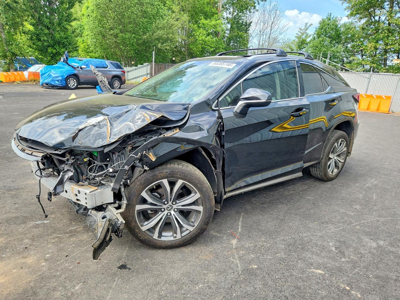 Salvage Lexus RX Image