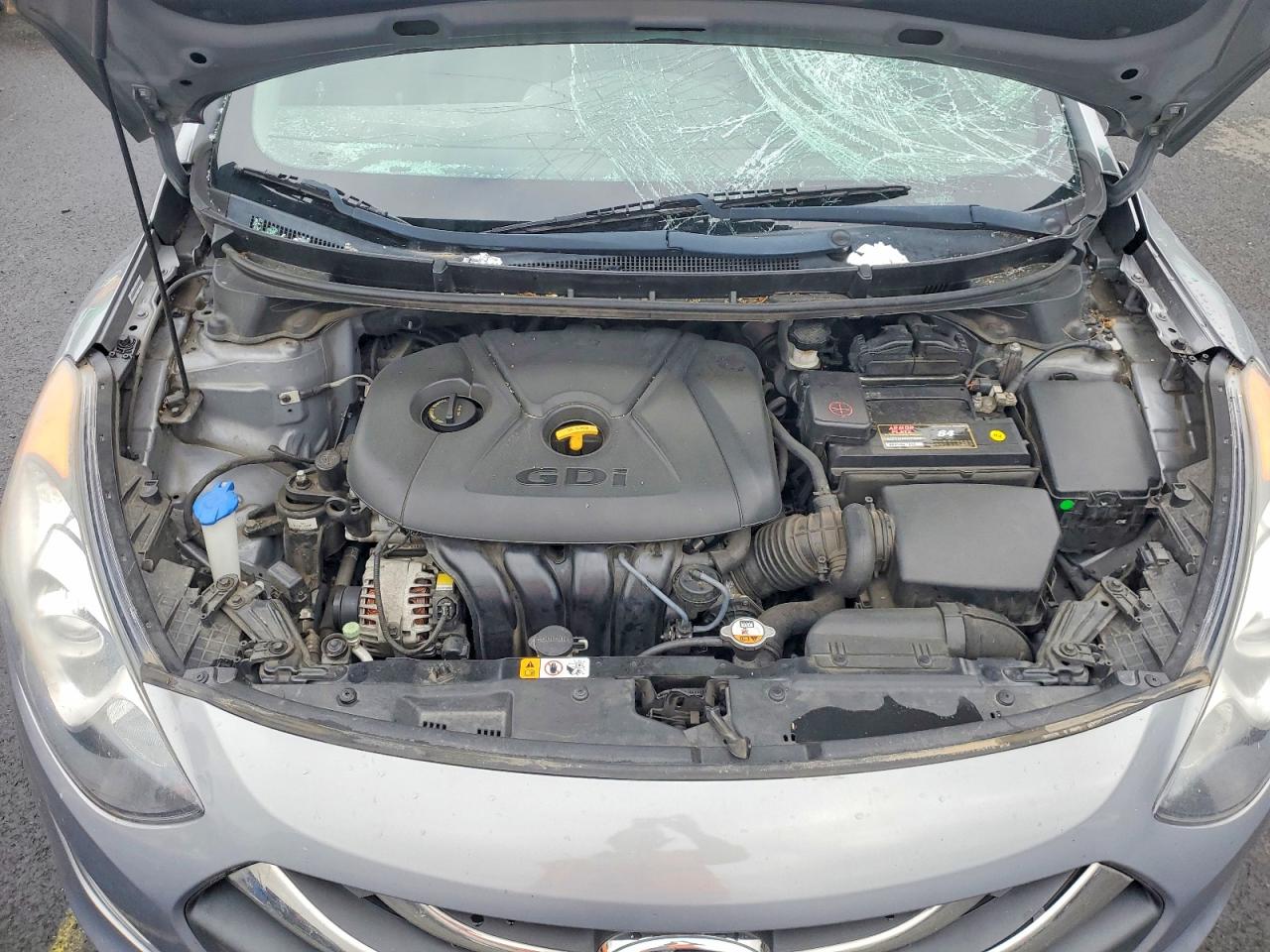 Hyundai ELANTRA Base