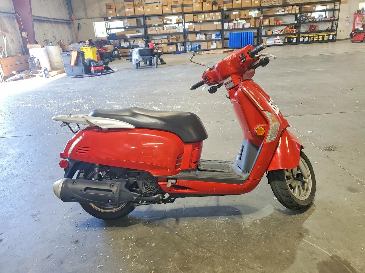 Salvage Kymco Usa Inc Scooter Image