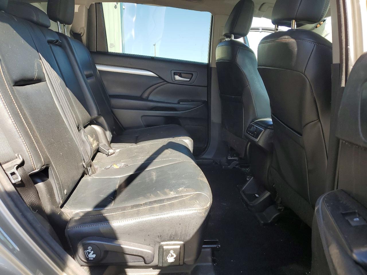 Toyota Highlander Xle