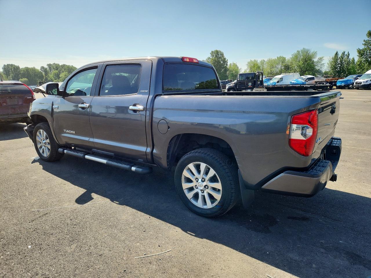 Toyota Tundra Crewmax Limited