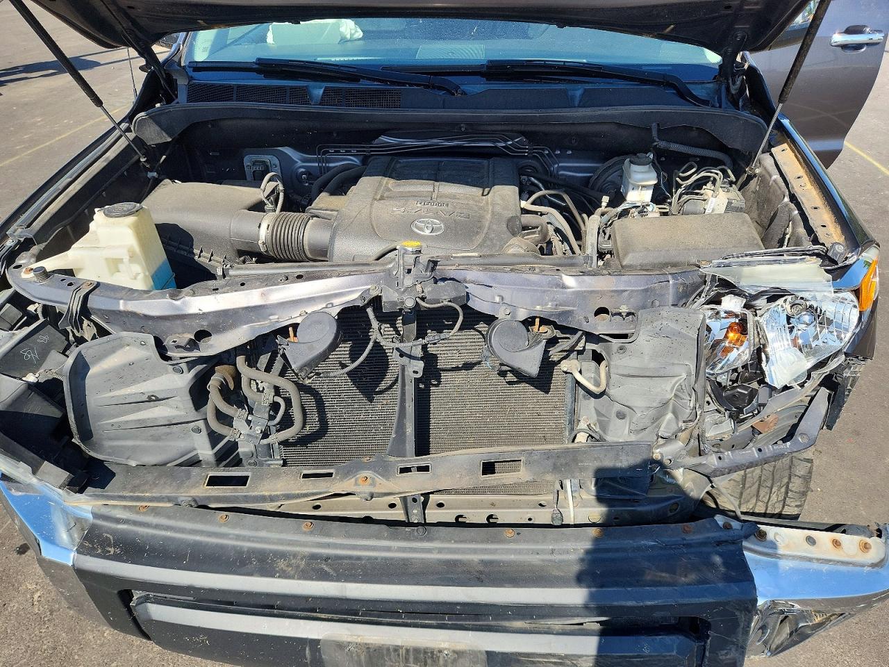 Toyota Tundra Crewmax Limited