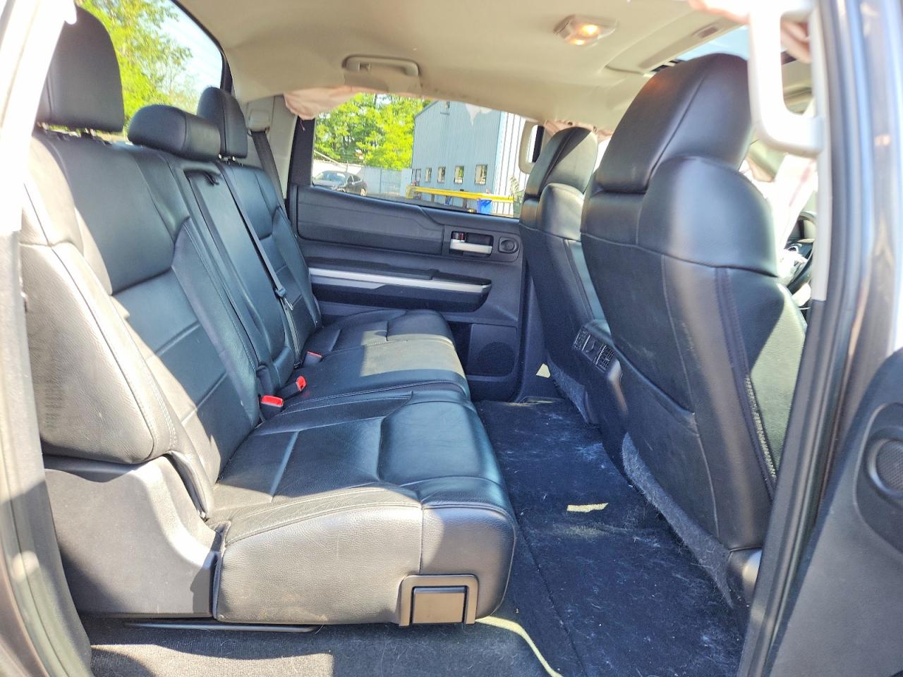 Toyota Tundra Crewmax Limited