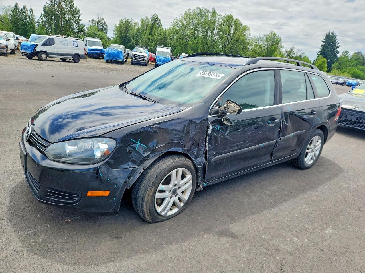 Salvage Volkswagen Jetta Image