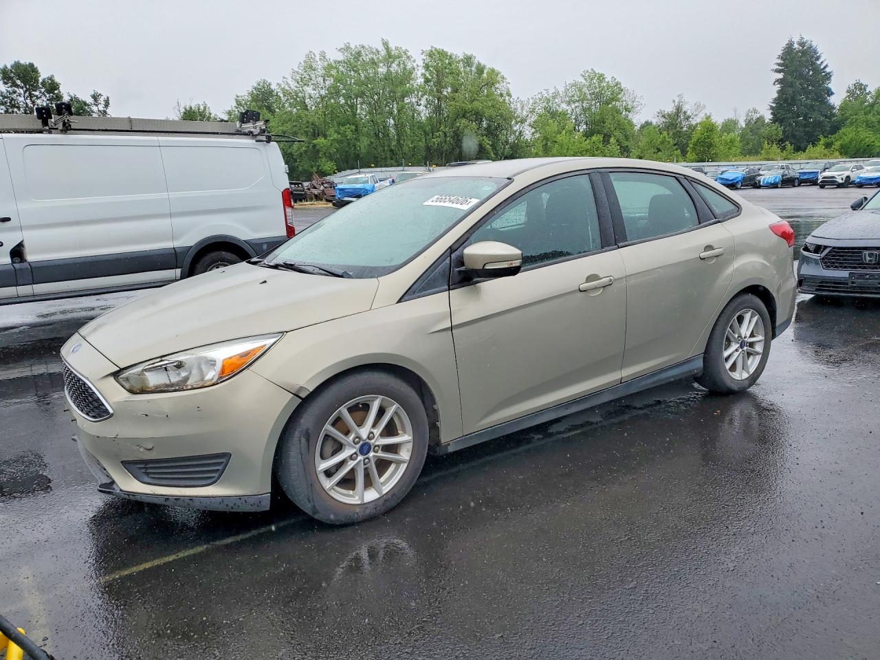 Salvage Ford Focus Image