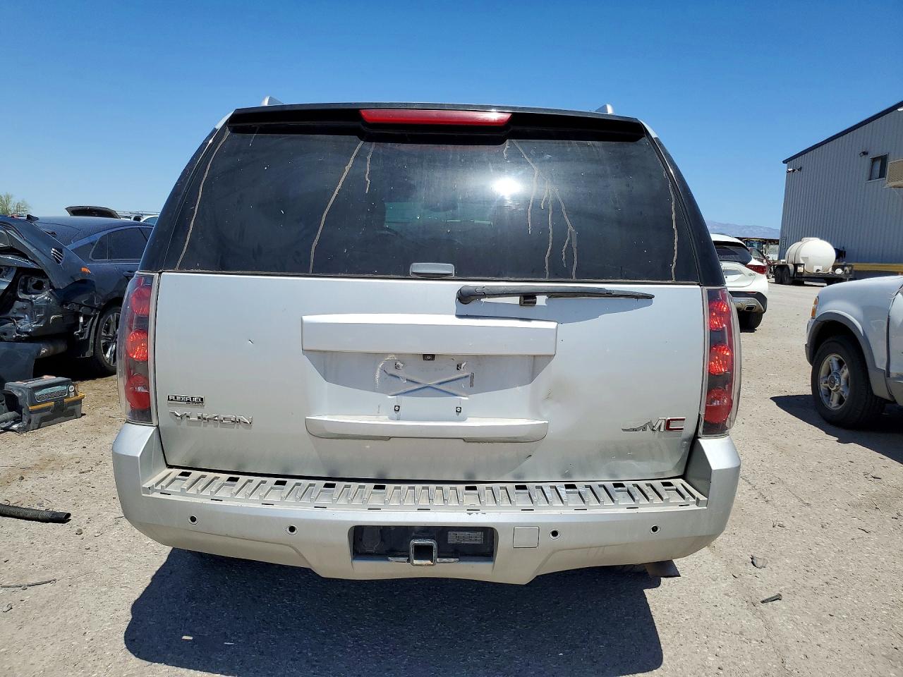 GMC Yukon Denali