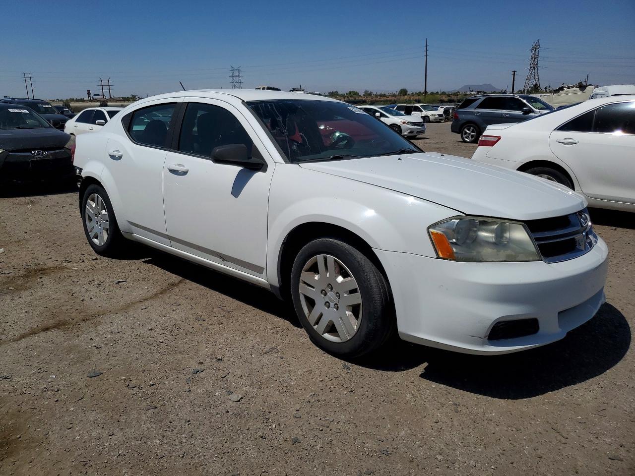 Dodge Avenger Se