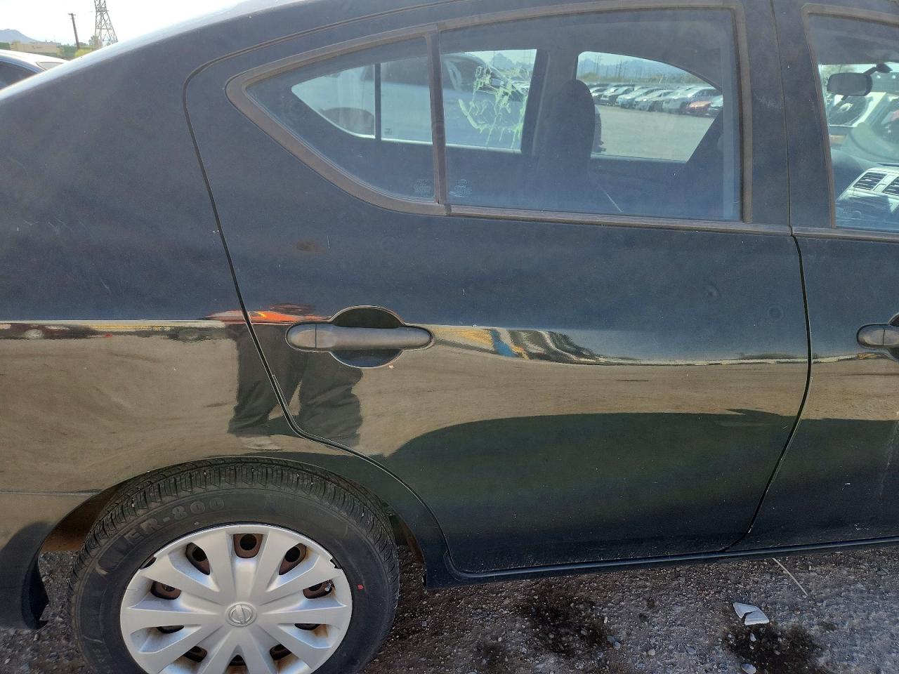 Nissan Versa 1.6 S