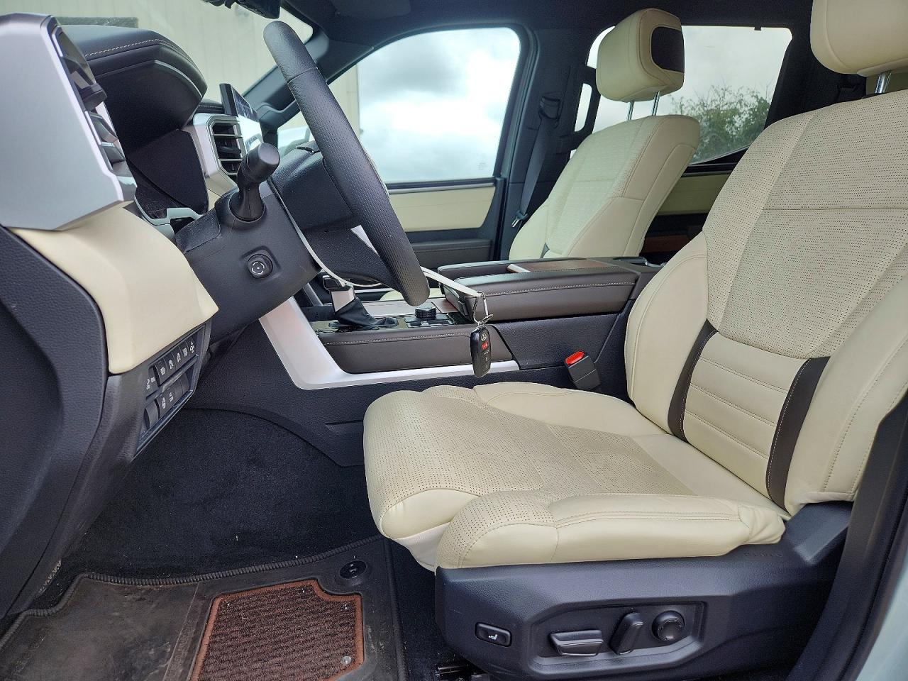 Toyota Tundra 1794 Edition Hv