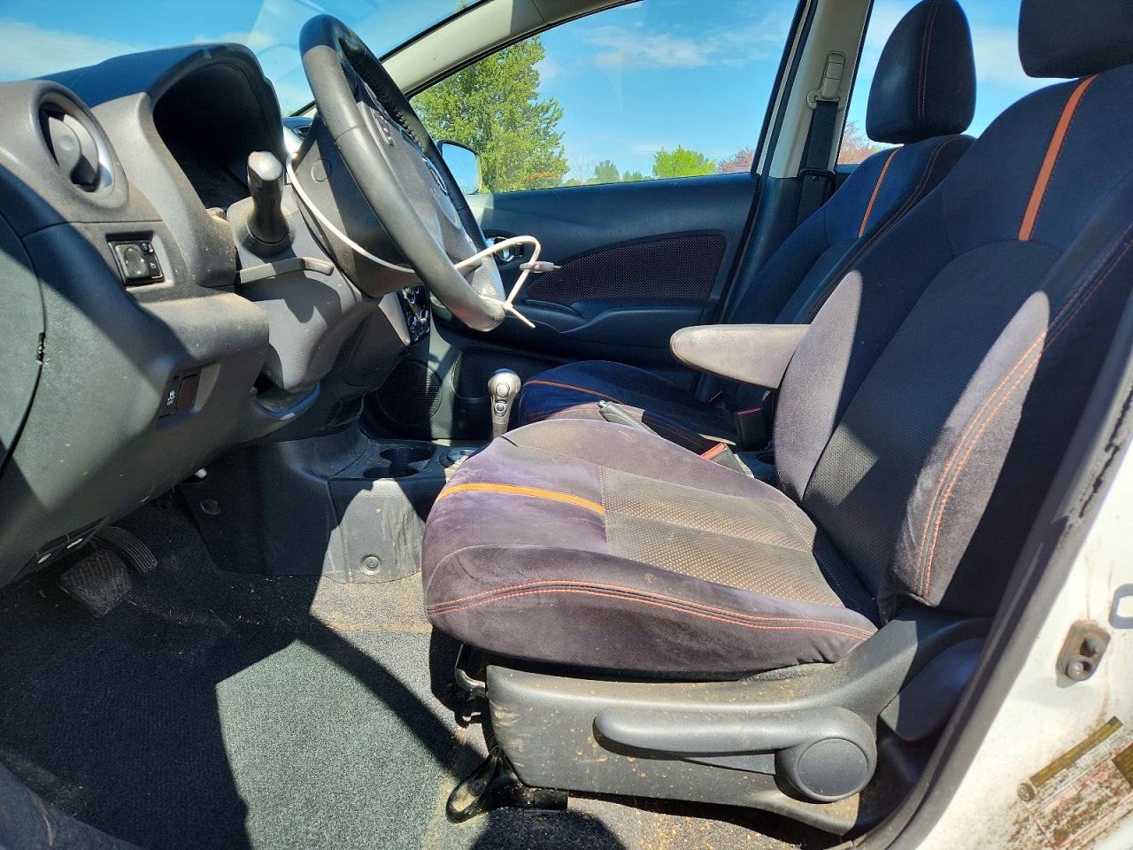 Nissan Versa Sr