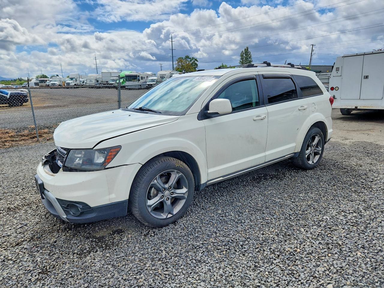 Salvage Dodge Journey Image