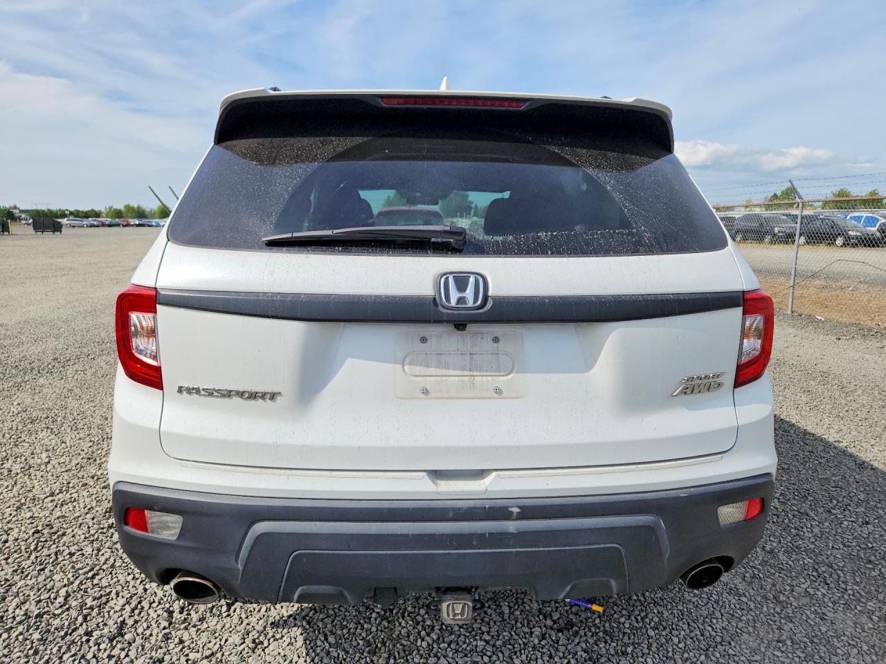 Honda Passport Sport
