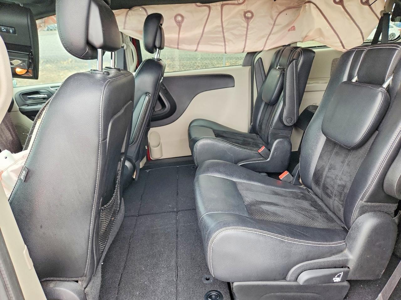 Dodge Caravan Sxt