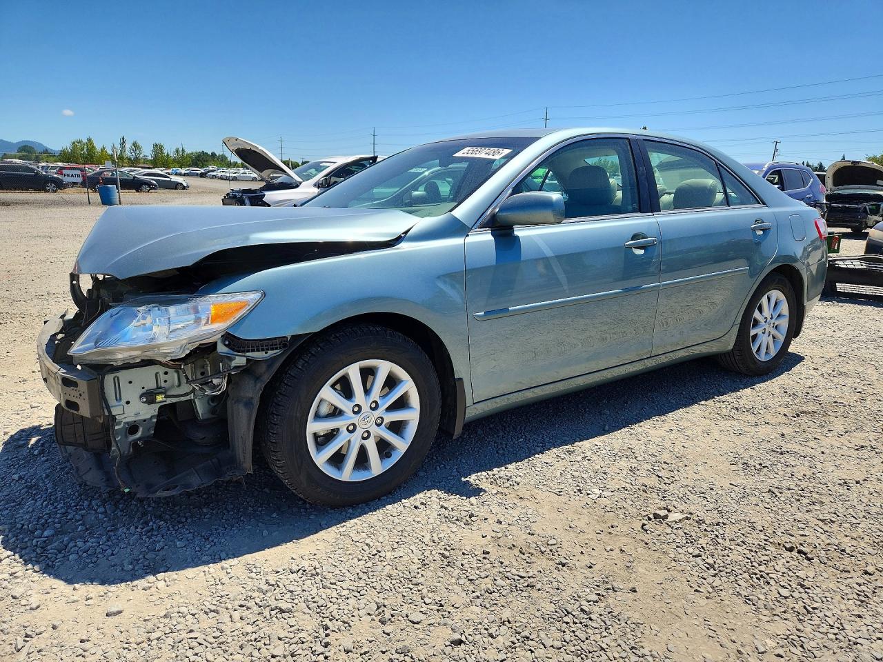 Salvage Toyota Camry Image