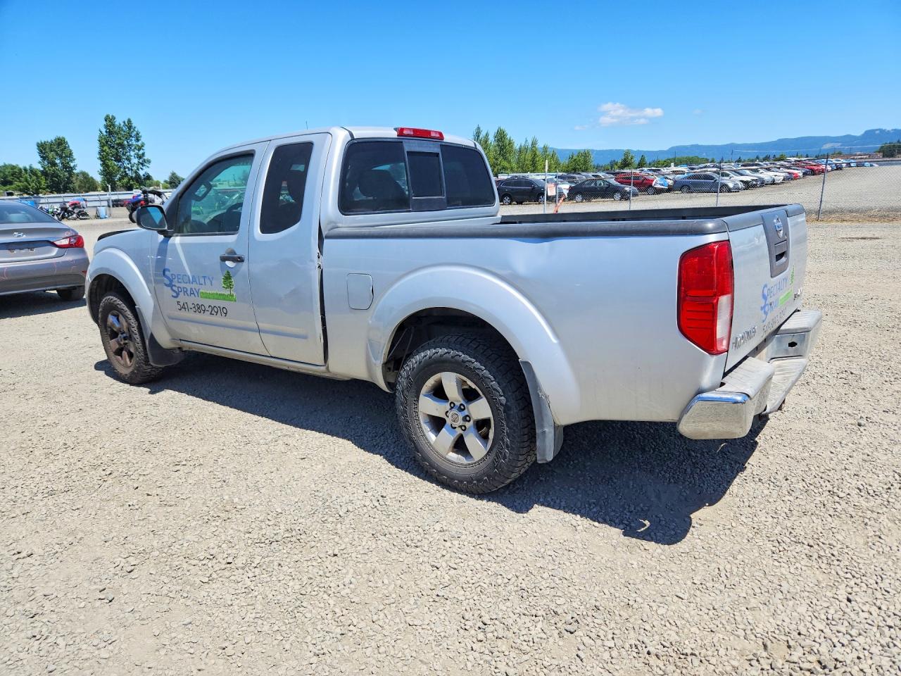 Nissan Frontier Sv V6