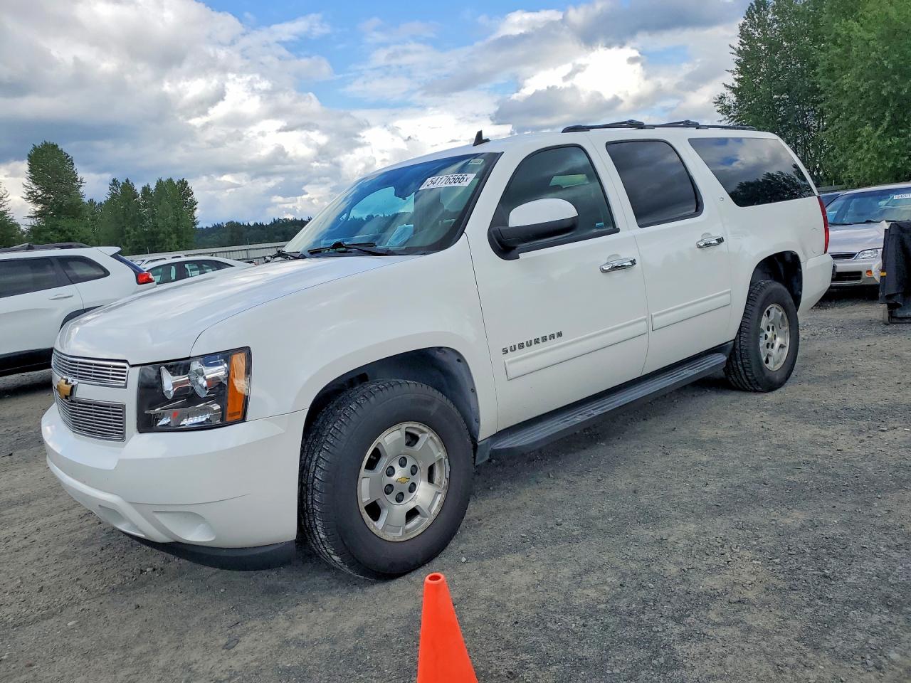 Salvage Chevrolet Suburban Image