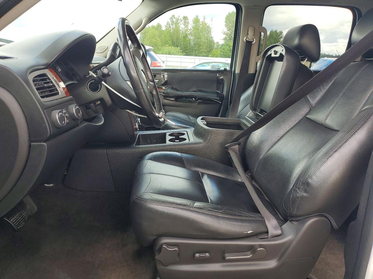 Chevrolet Suburban K1500 Lt