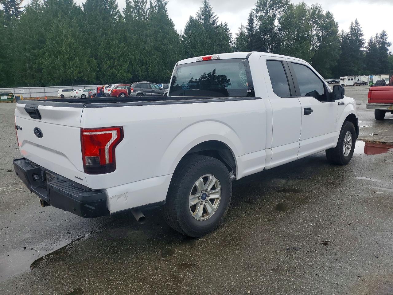 Ford F-150 Super Cab