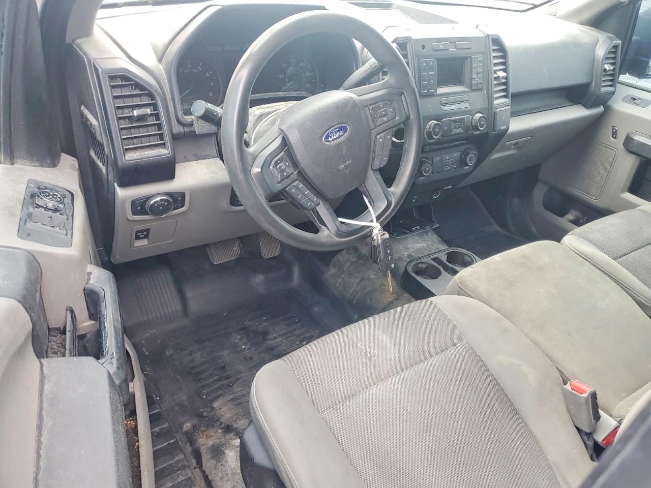 Ford F-150 Super Cab