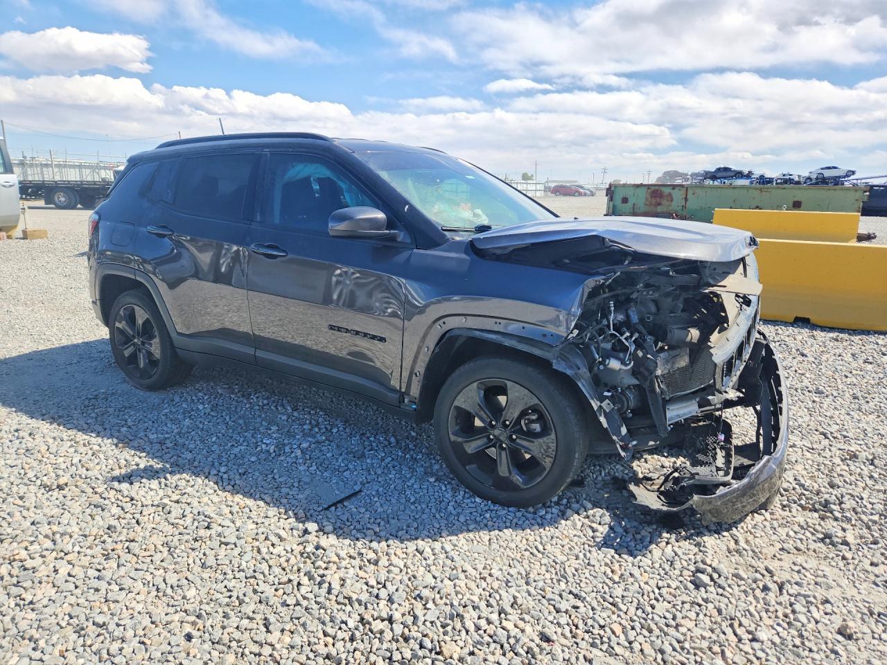 Jeep Compass Latitude