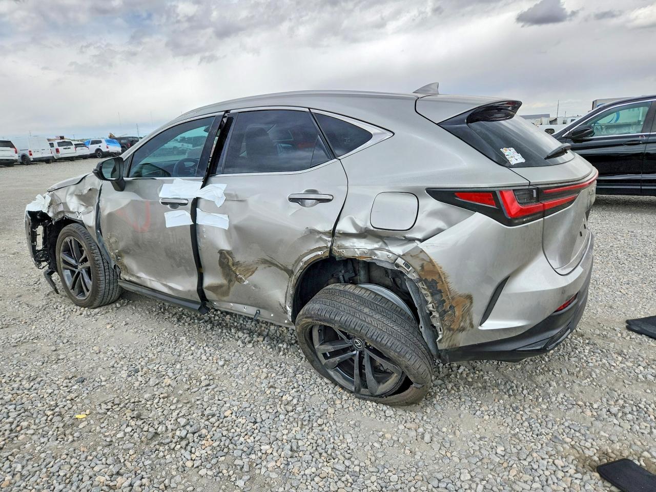 Lexus NX Base