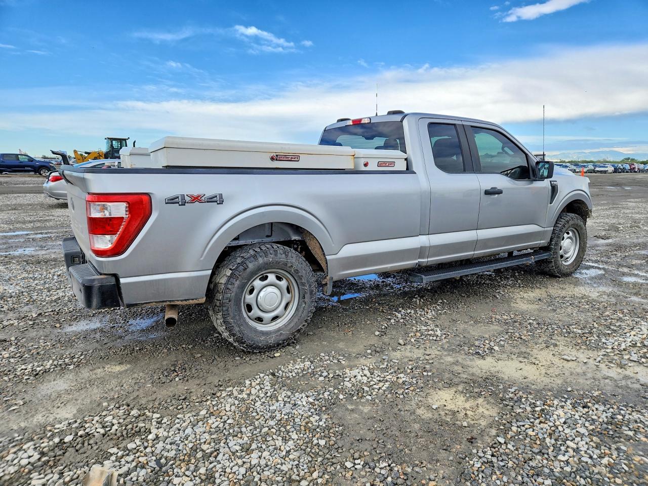 Ford F-150 Super Cab