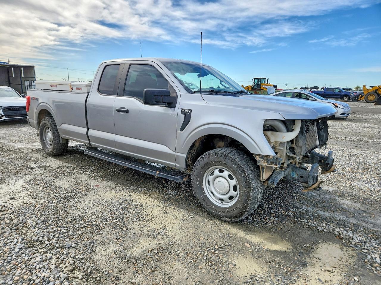 Ford F-150 Super Cab
