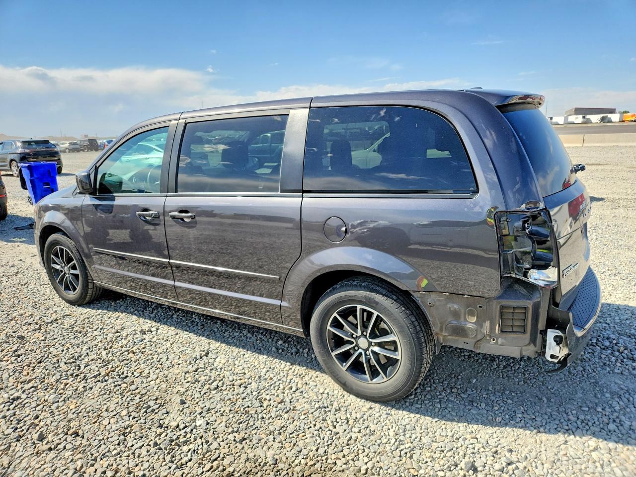 Dodge Caravan Sxt