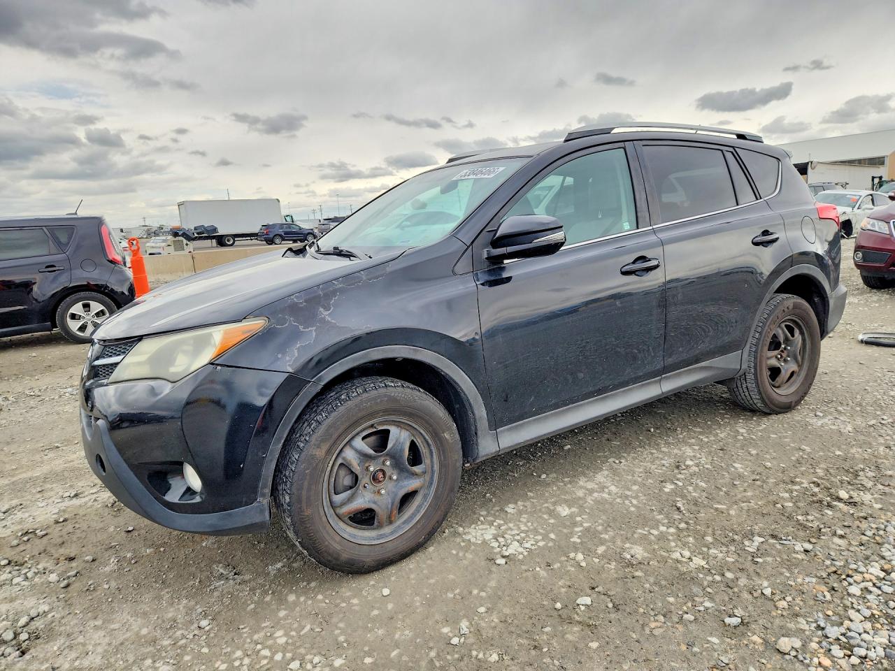 Salvage Toyota RAV4 Image