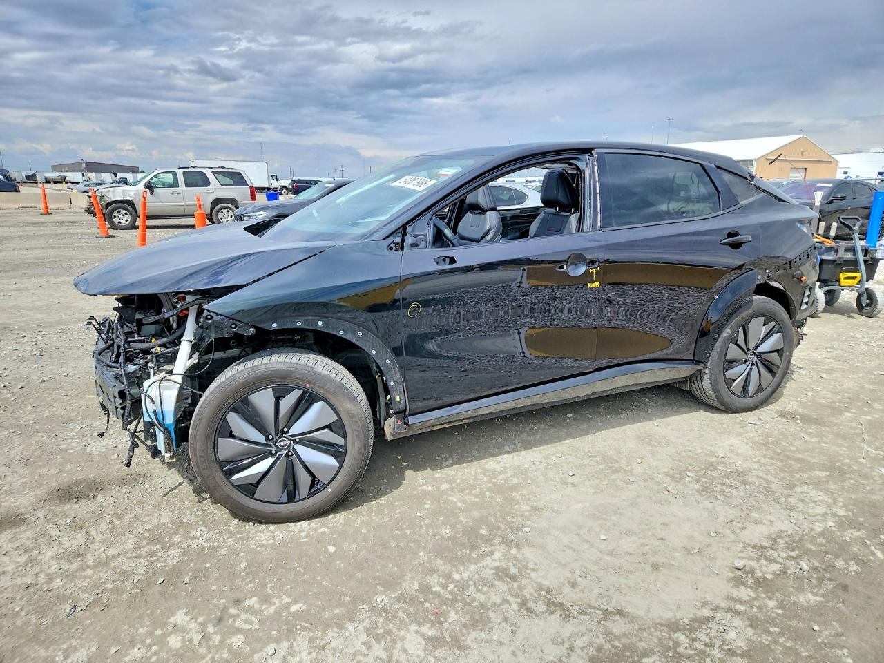 Salvage Nissan Ariya Image