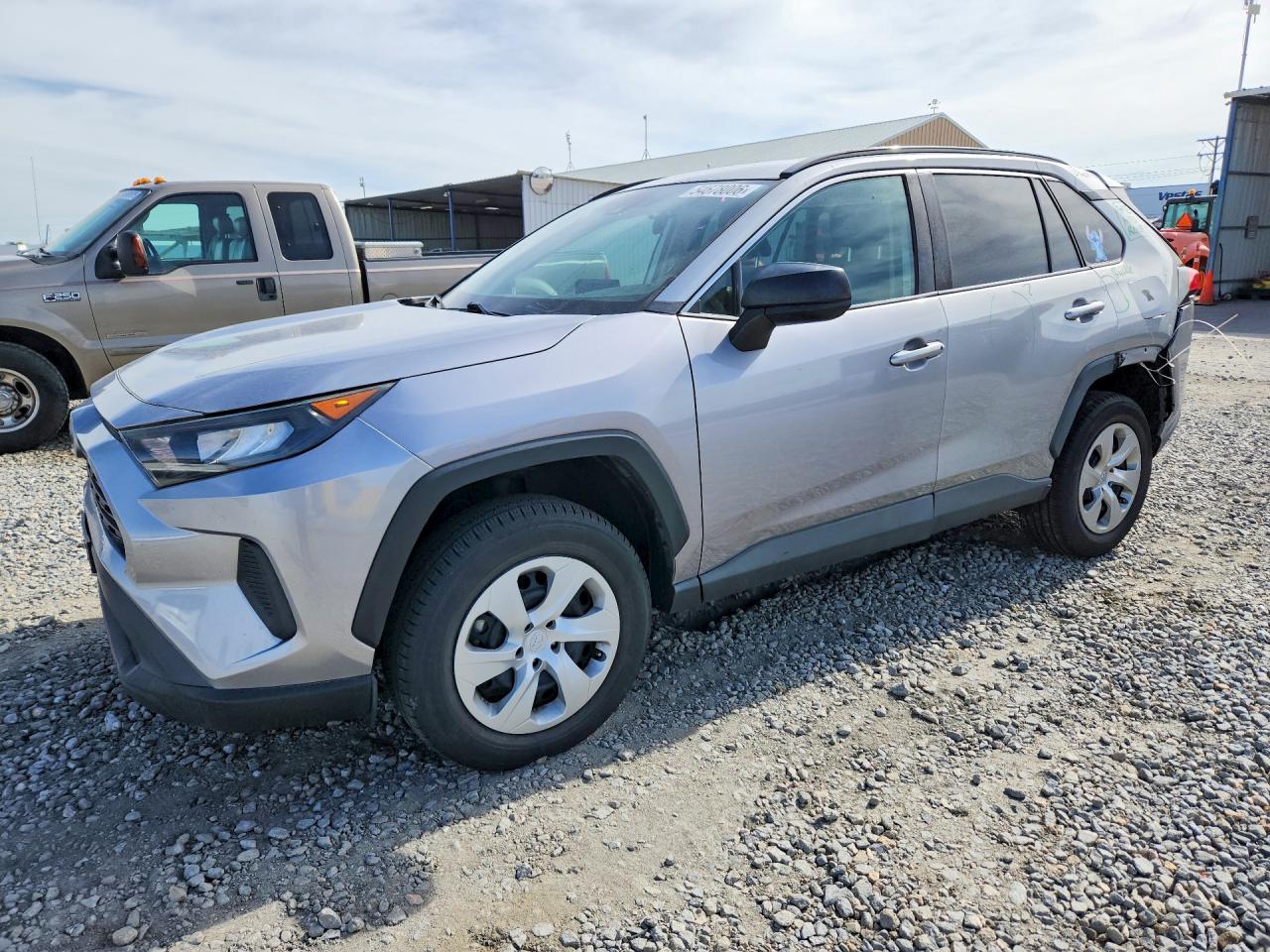 Salvage Toyota RAV4 Image