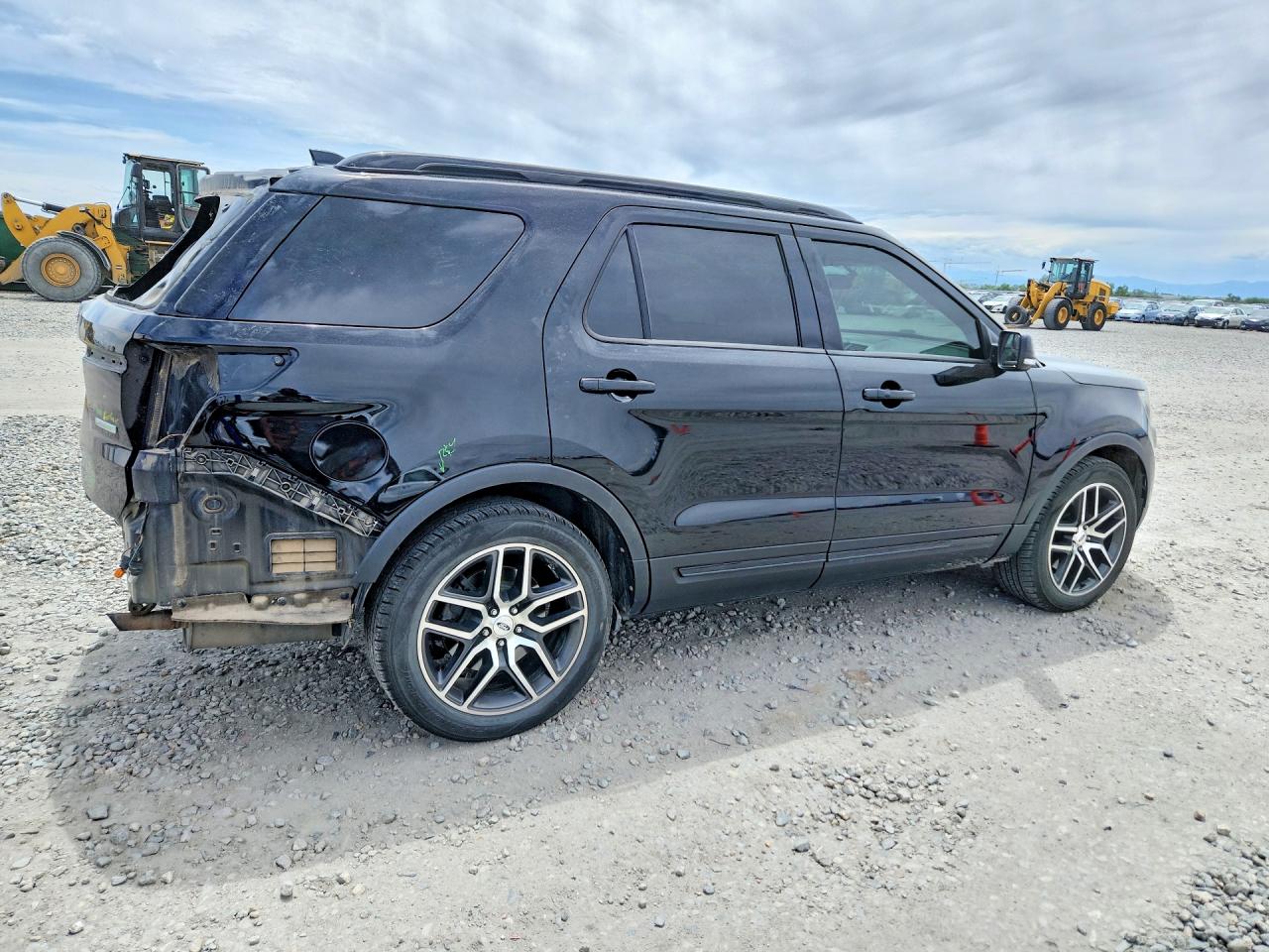 Ford Explorer Sport