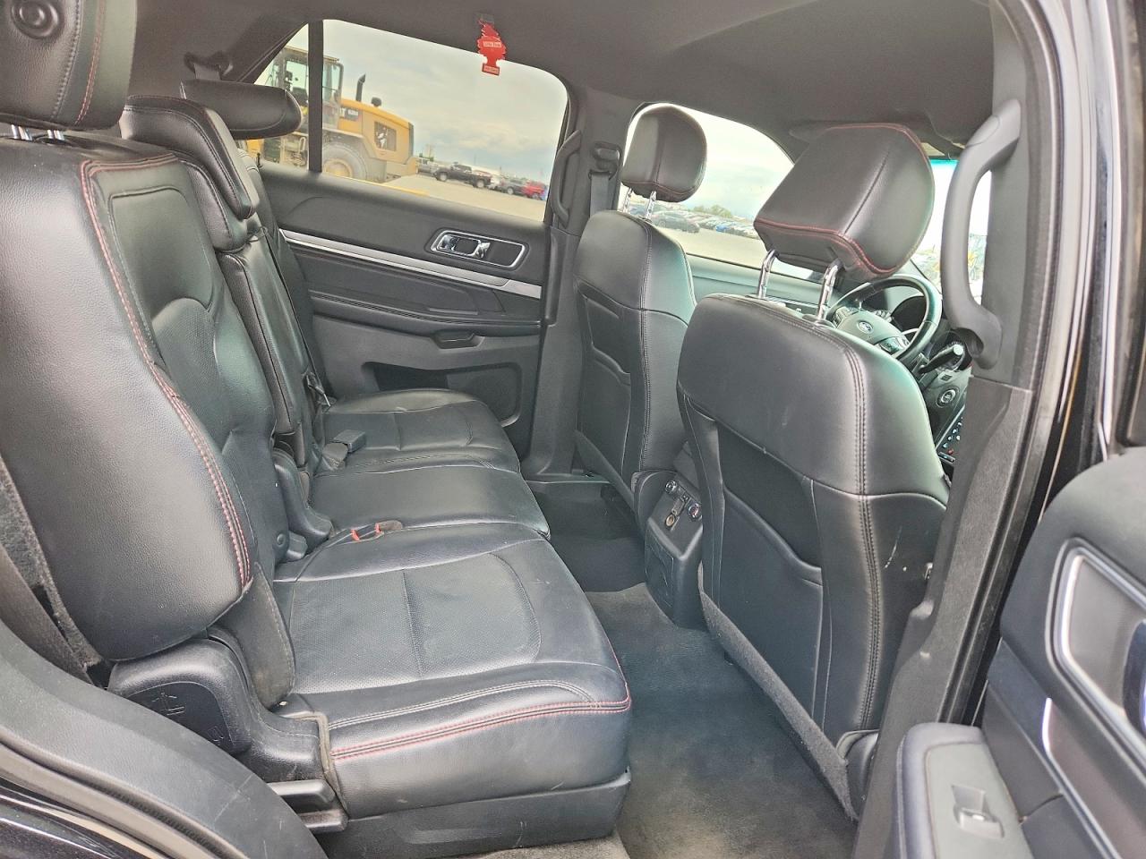 Ford Explorer Sport