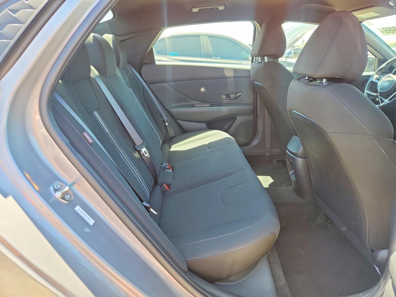 Hyundai ELANTRA Sel Sport